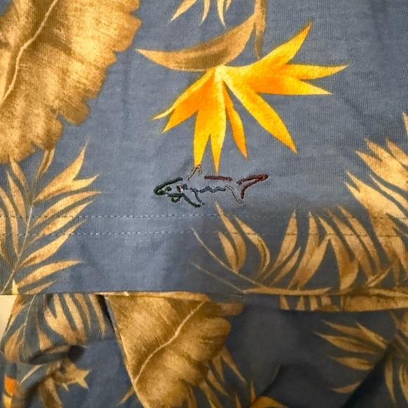 Greg Norman Shark Golf Polo Floral in Color Blue and Tan Brown Mens Size XL - Picture 6 of 6